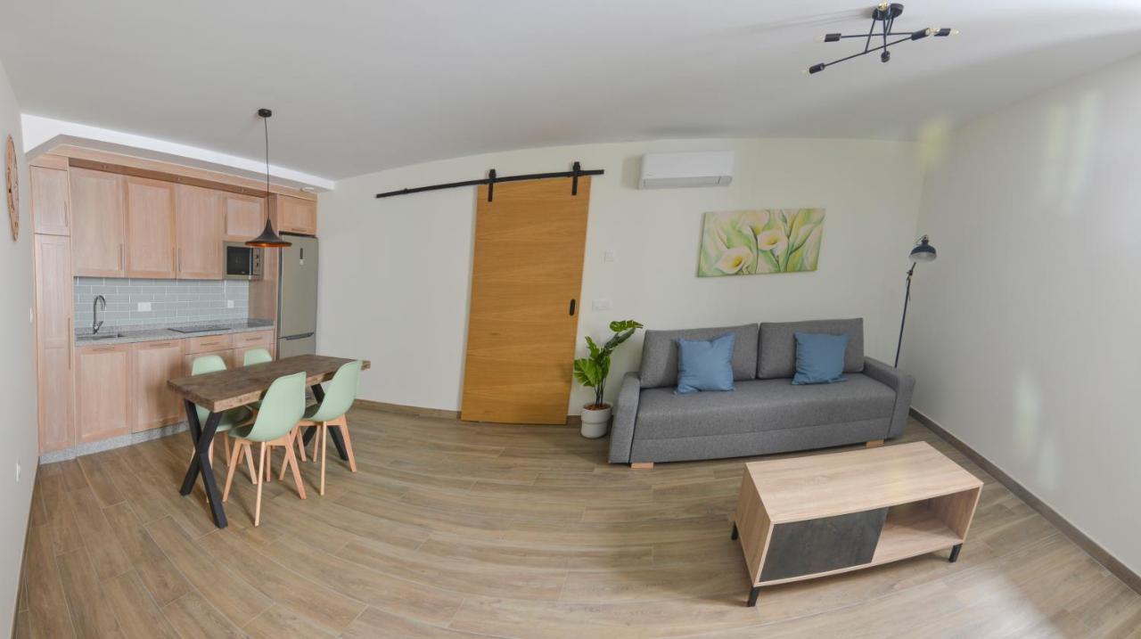 Apartamentos Turisticos Hornillo Caces Dış mekan fotoğraf